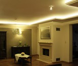 oświetlenie sufitowe 