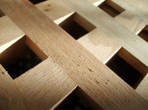 Meble z drewna litego